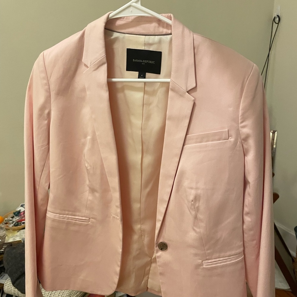 Pink Banana Republic blazer